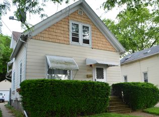 4414 Sheridan Rd, Kenosha, WI 53140