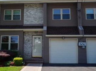 2870 Rugby Rd #5, Oceanside, NY 11572
