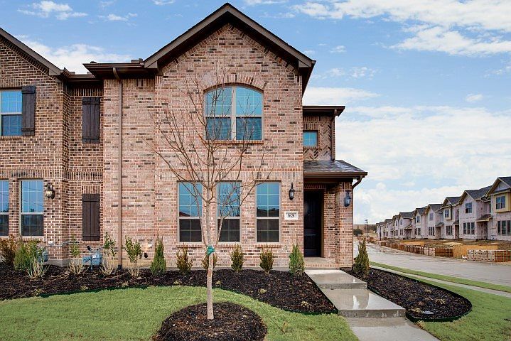 1st image of 3628 Harebell Dr