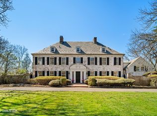 131 Pecksland Rd, Greenwich, CT 06831