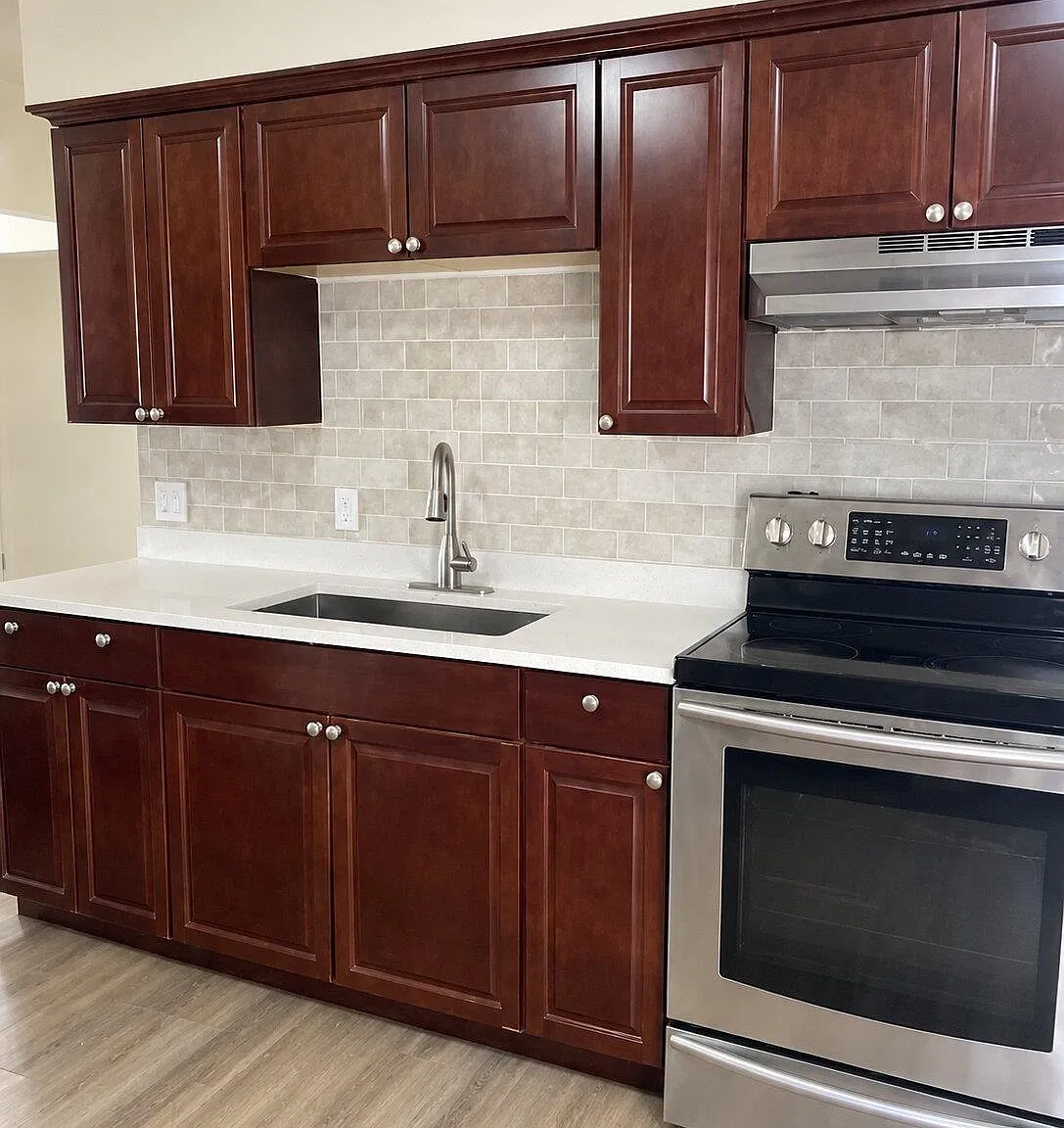 2 bed, 880 sqft, $2,800 — Photo 1