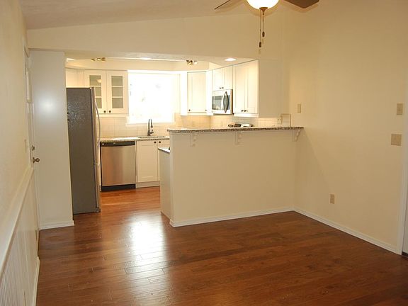 Dining area_2