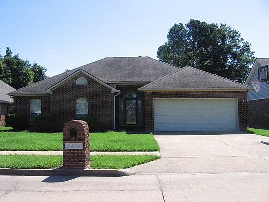 1st image of 920 Kristy Ln
