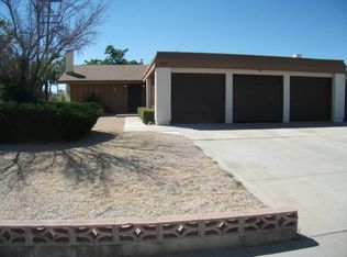 39092 Willowvale Rd, Palmdale, CA 93551