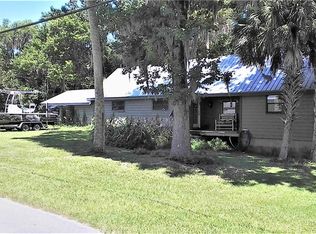 6002 Harmony Ln, Yankeetown, FL 34498