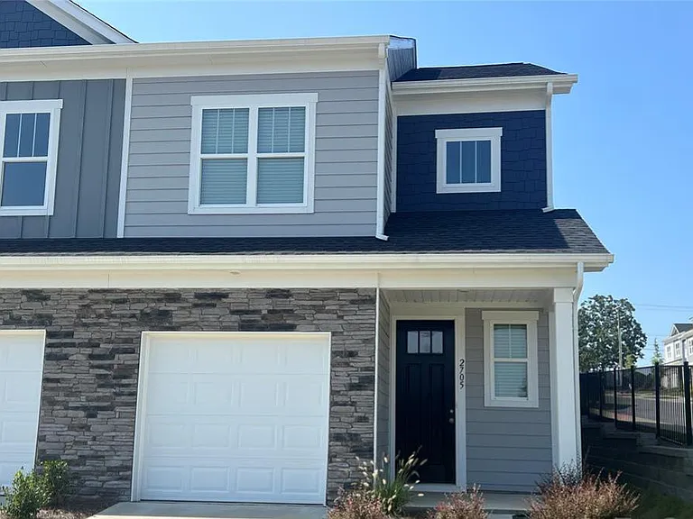 2705 Winn Mill Dr — Photo 4