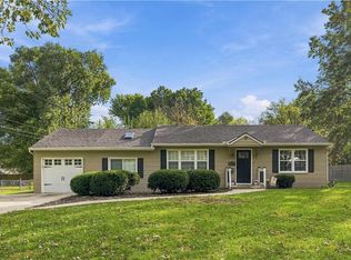 6419 Bluejacket St, Shawnee, KS 66203