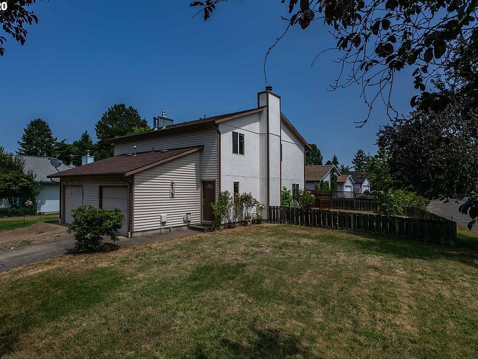 1st image of 2790 SE 44th Ct