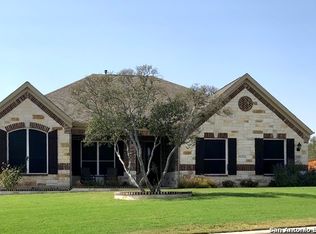 138 Mary Ella Dr, Castroville, TX 78009