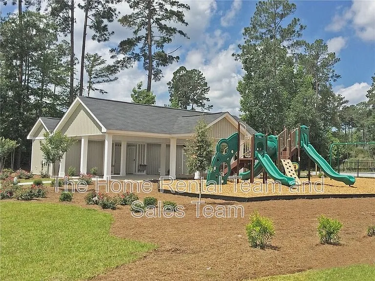 156 Cottonham Ct — Photo 34
