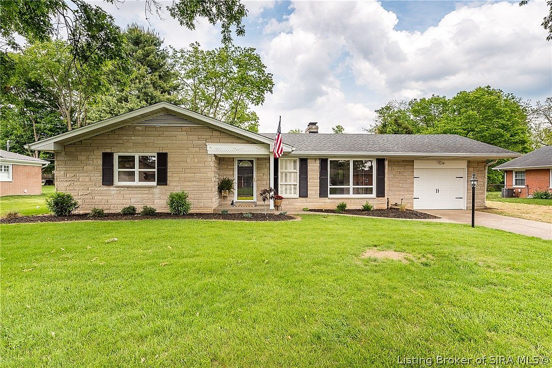 113 Pawnee Drive, Jeffersonville, IN 47130 | Zillow