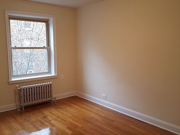 4th image of 4310 50th St #6F