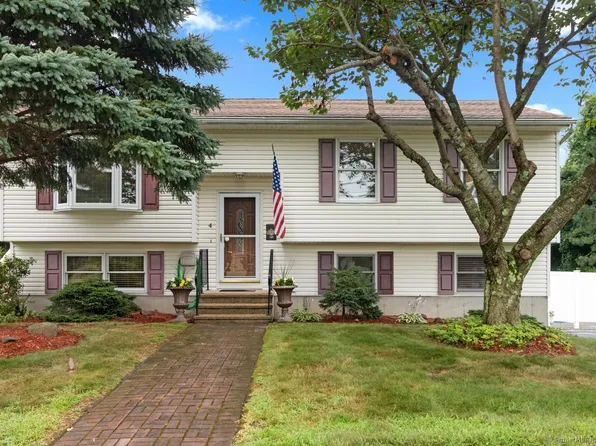 4 Joseph Lane, Hamden, CT 06514