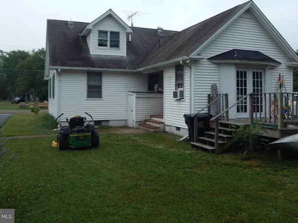 5548 S Main St, Rock Hall, MD 21661