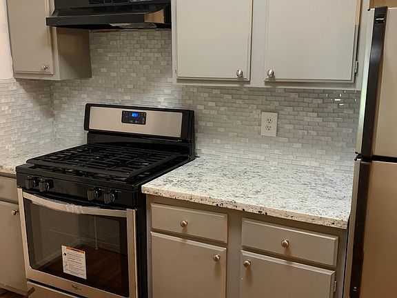 3rd image of 1159 Rock Canyon Dr