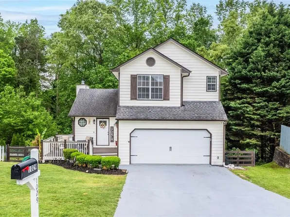 1029 Megan Ct, Sugar Hill, GA 30518