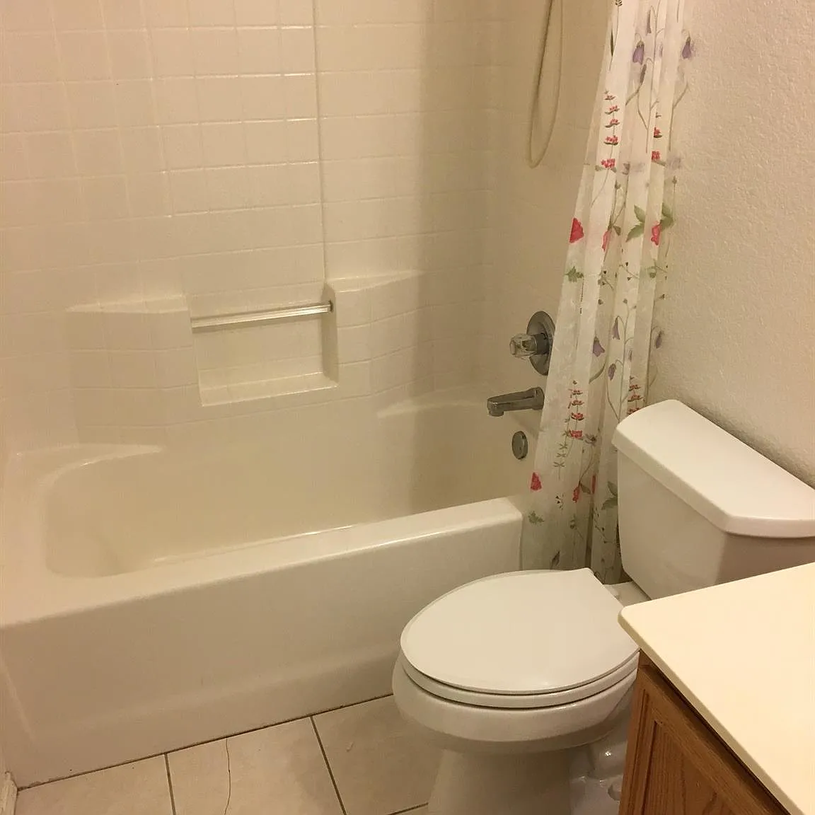 3 bed, 1782 sqft, $2,360 — Photo 2