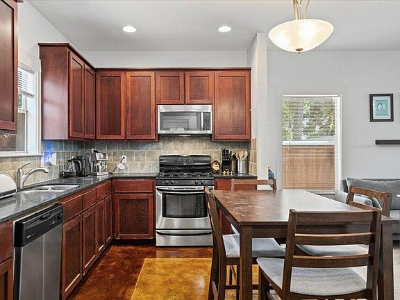 5th image of 3304 E 5th St #B