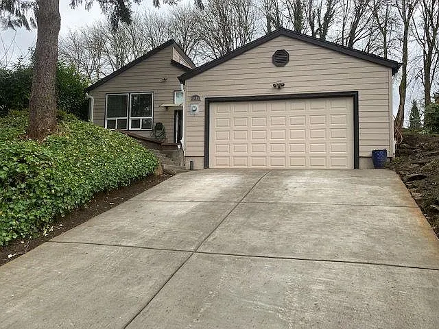 9810 SW 6th Ave
