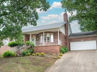 4 Hunter Ct, Little Rock, AR 72211
