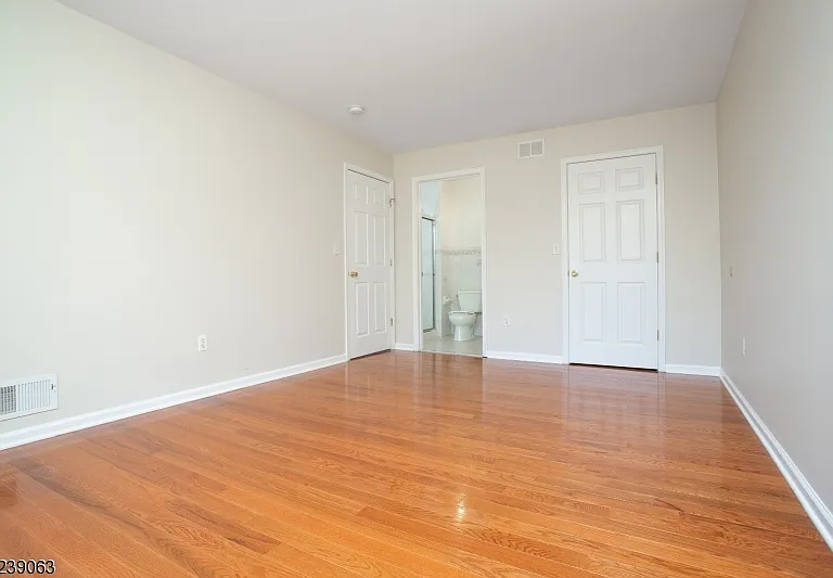 578 Old Dover Rd — Photo 16