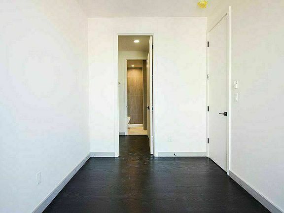 3rd image of 229 Winthrop St #2R
