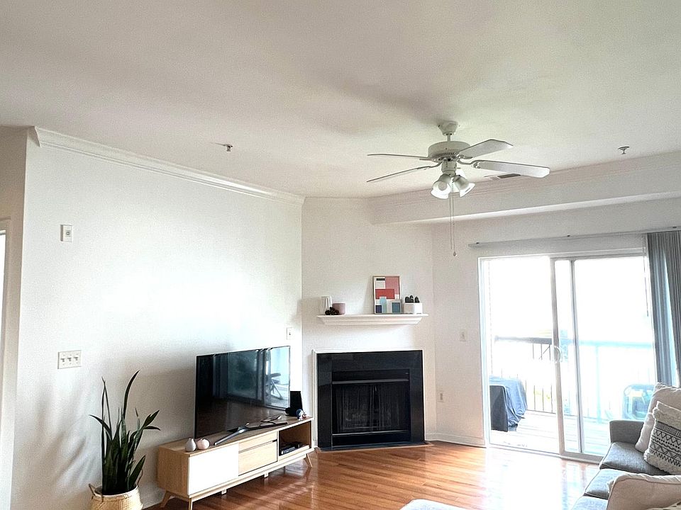 1st image of 11345 Aristotle Dr APT 411