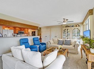 107 Half Moon Cir APT H1, Hypoluxo, FL 33462