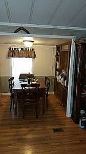 eating  area 