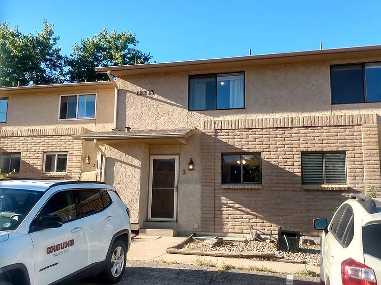 Front of townhome