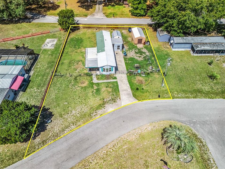 1st image of 10114 SE 24th St