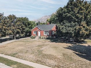 330 E Elberta Dr, North Ogden, UT 84414