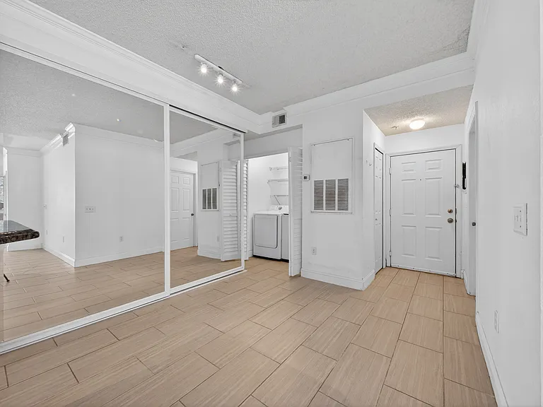 13003 Plantation Park Cir #1311 — Photo 10