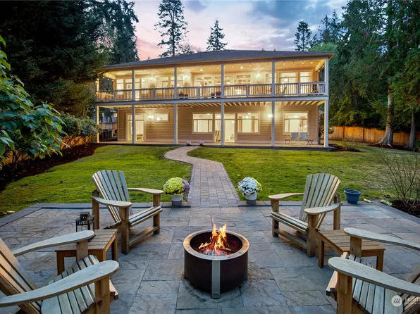 6409 NE Balzow Road, Suquamish, WA 98392