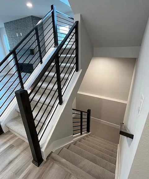 369 Fox Ln — Photo 22