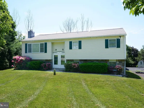 1232-34 Kristy Ct, Pottstown, PA 19464