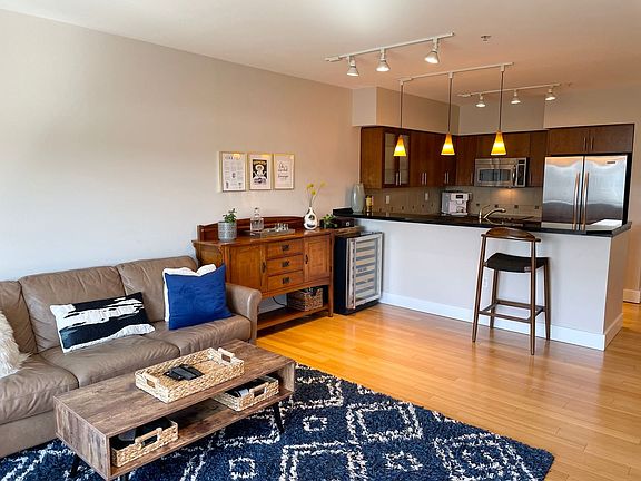 5th image of 5650 24th Ave NW Unit 608