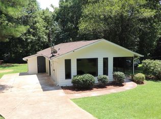 1015 Mountainside Ln, Bessemer, AL 35020
