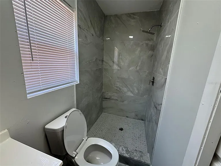 1825 134th Ave — Photo 13