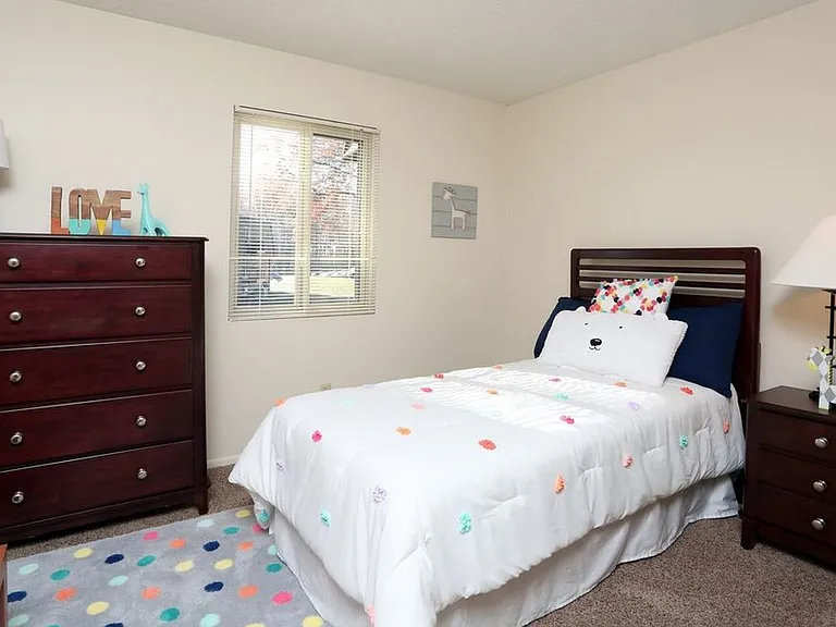 Peppertree Apartments — Photo 25