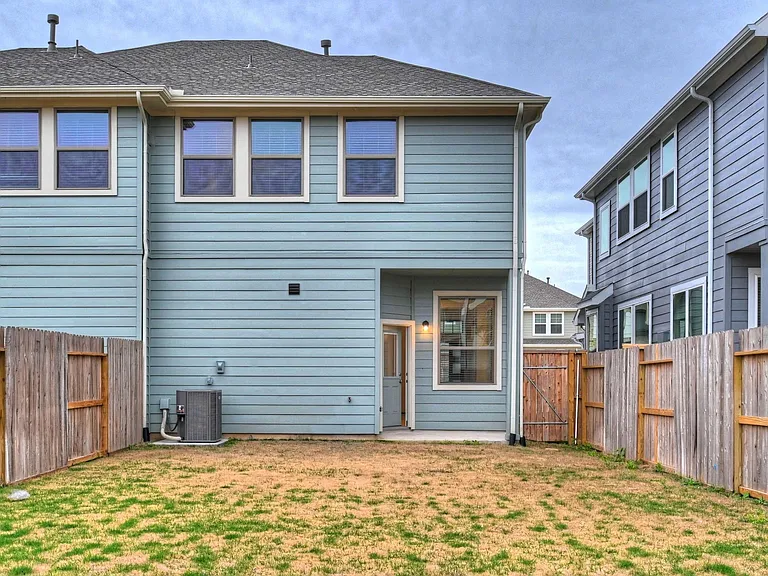 1535 Crystal Stream Dr — Photo 46