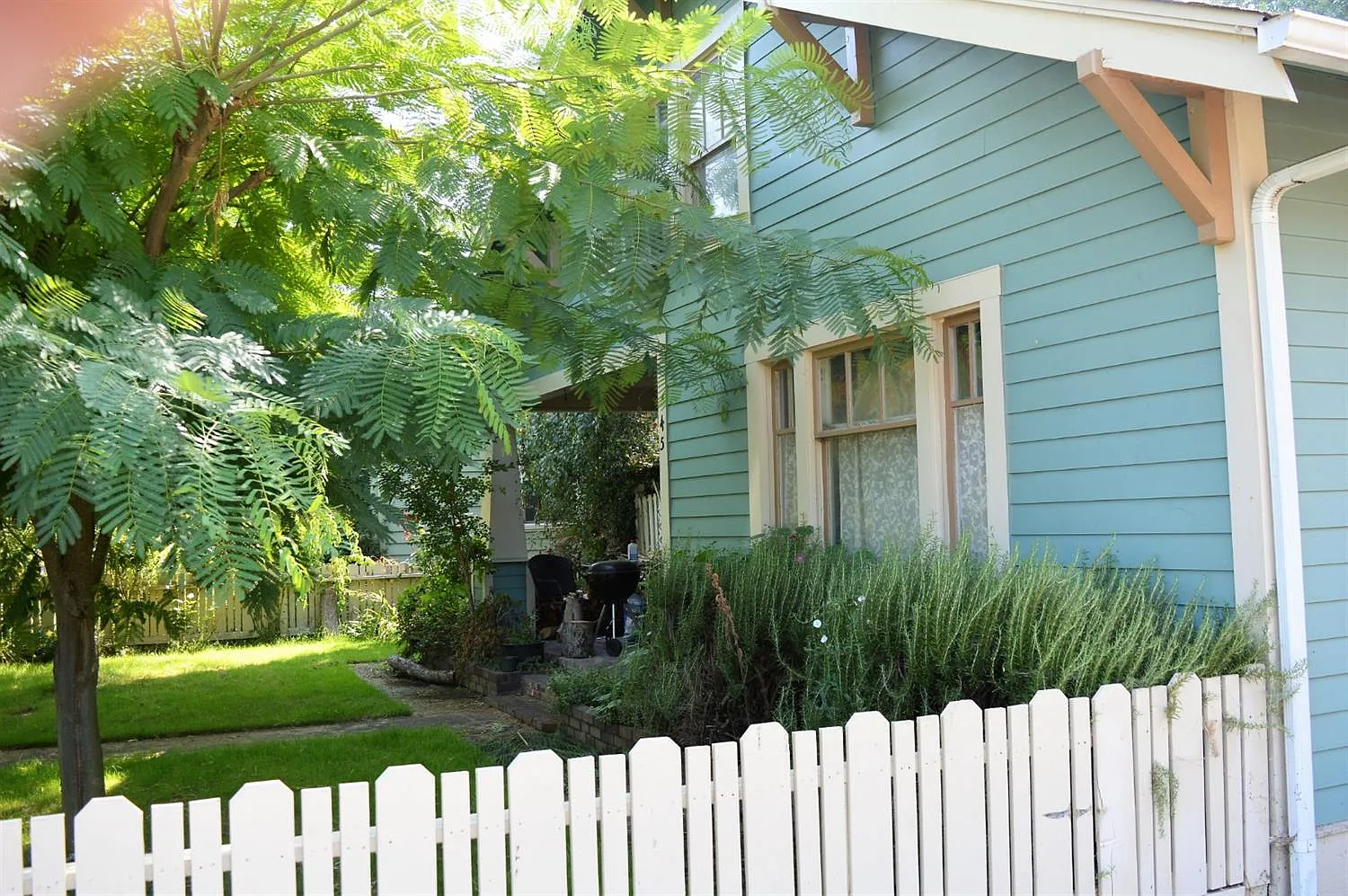 45 Quince St photo 1