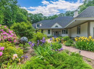 4 Bradley Ln, North Hampton, NH 03862