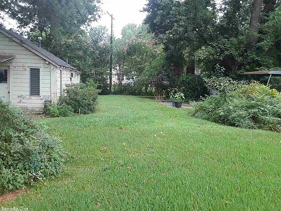 4th image of 714 W 28th Ave