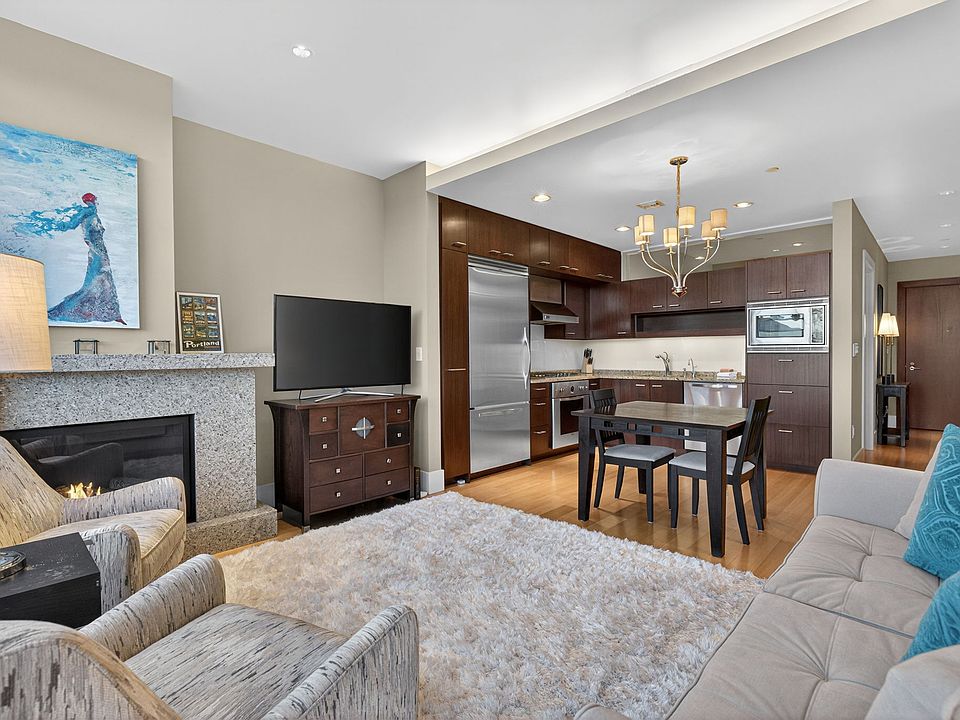 Furnished Condo in the Pearl District
