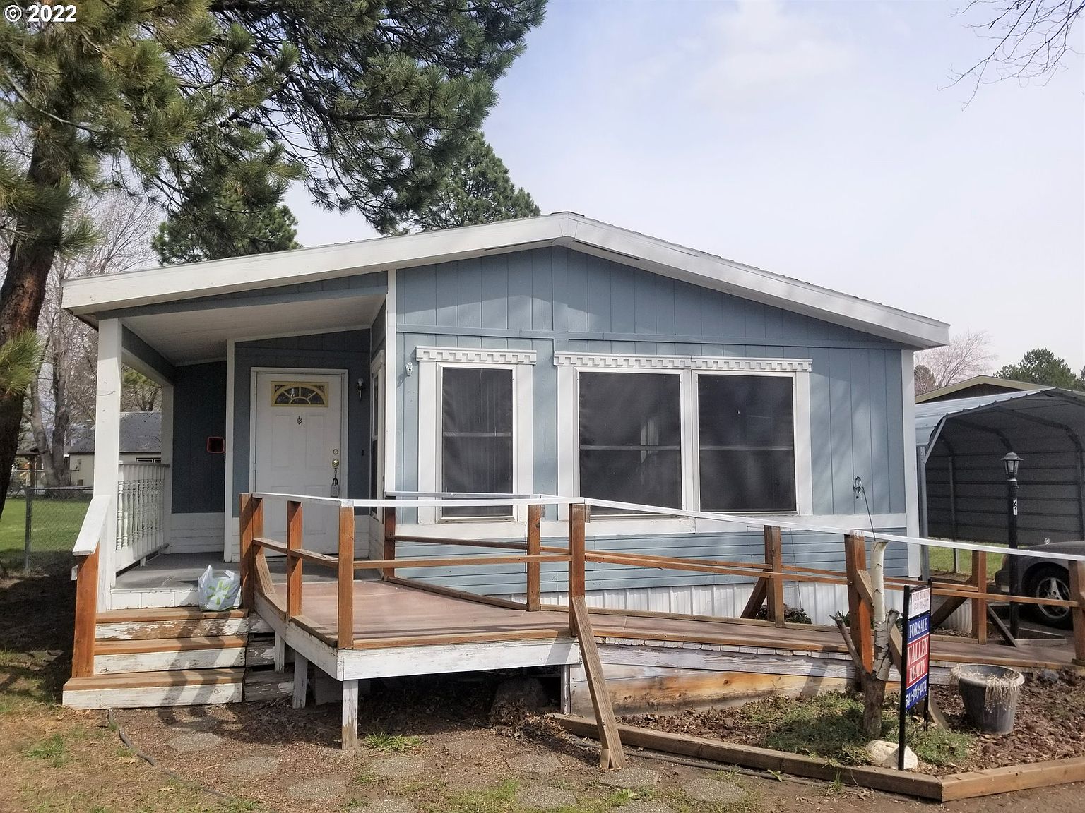 1809 26th St, La Grande, OR 97850 Zillow