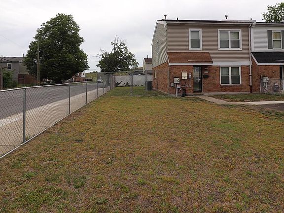 4th image of 8145 Chelwynde Ave