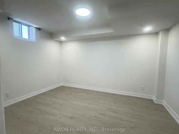 6 Fred Lablanc Dr, Markham, ON L6B 1R8