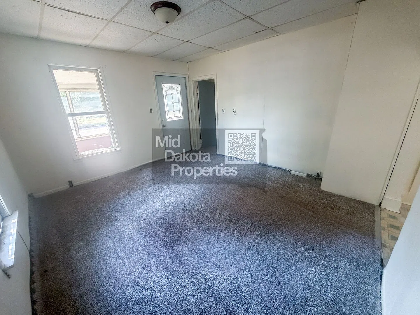 614 W 9th- 2 bedroom house — Photo 2