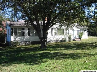 3907 Triana Blvd SW, Huntsville, AL 35805